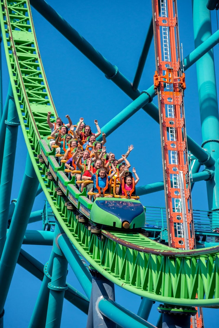 세계에서 가장 높은 롤러코스터 '킹다카 (Kingda Ka) ' [세상에서 가장 무서운 놀이기구. 장소:식스 플래그스 그레이트