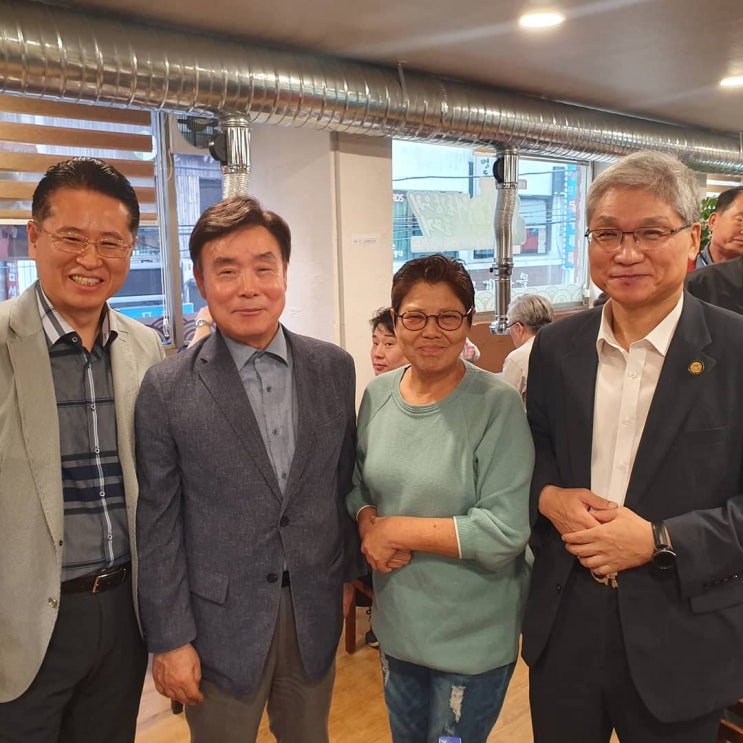 신인균 국방Tv 1주년기념 파티참석 : 네이버 블로그