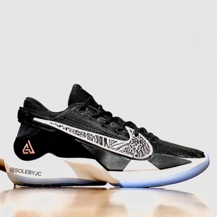 charles and veronica basketball shoes